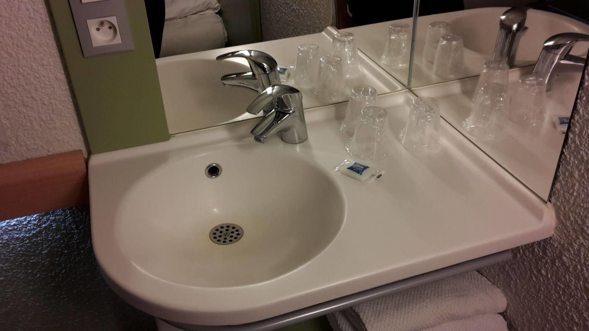 B&B Hotel Chateauroux A20 L'Occitane Deols Bagian luar foto